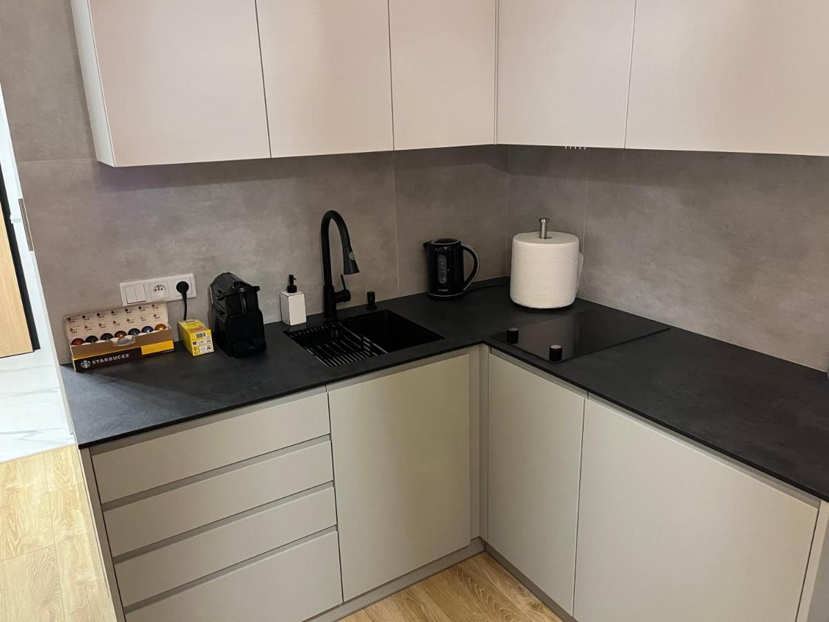 Warsaw Home Suites Экстерьер фото