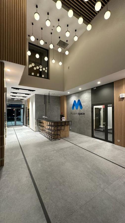 Warsaw Home Suites Экстерьер фото