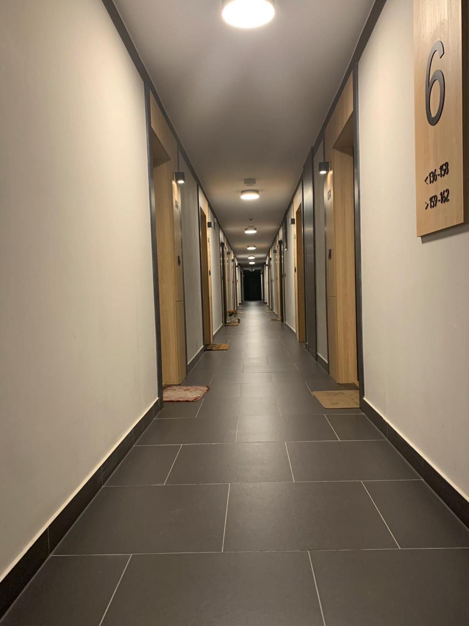 Warsaw Home Suites Экстерьер фото