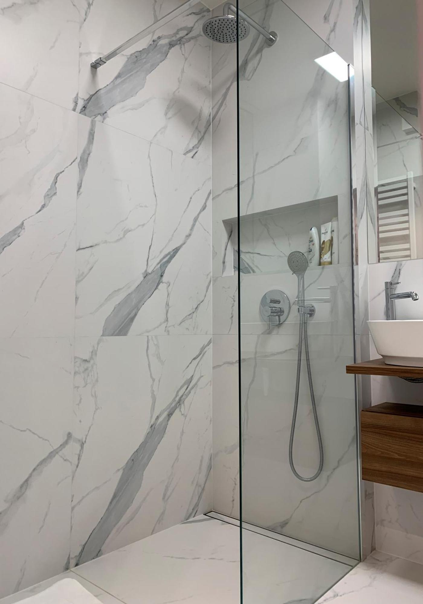 Warsaw Home Suites Экстерьер фото
